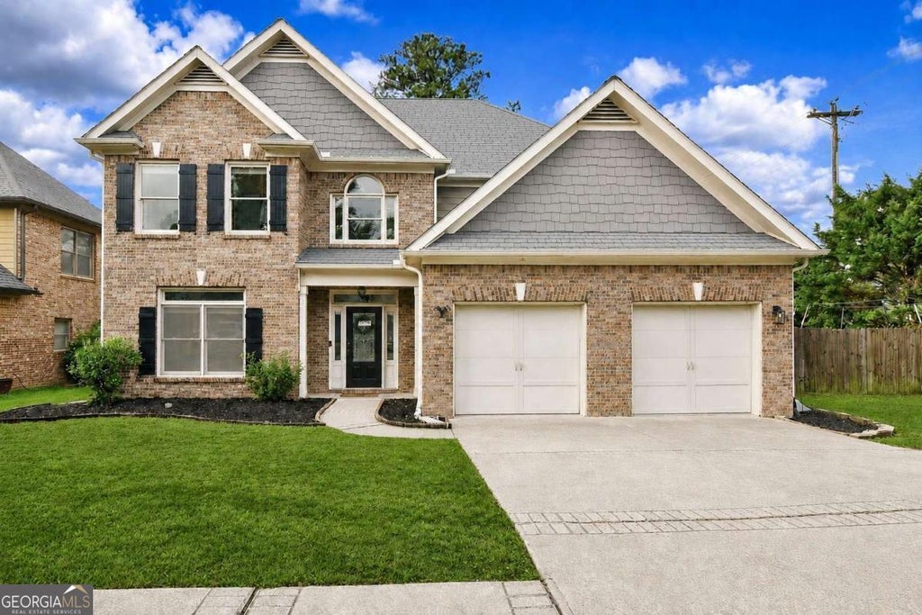 Photo of 802 Autumn Meadow Drive, Loganville, GA 30052 (MLS # 10825773)