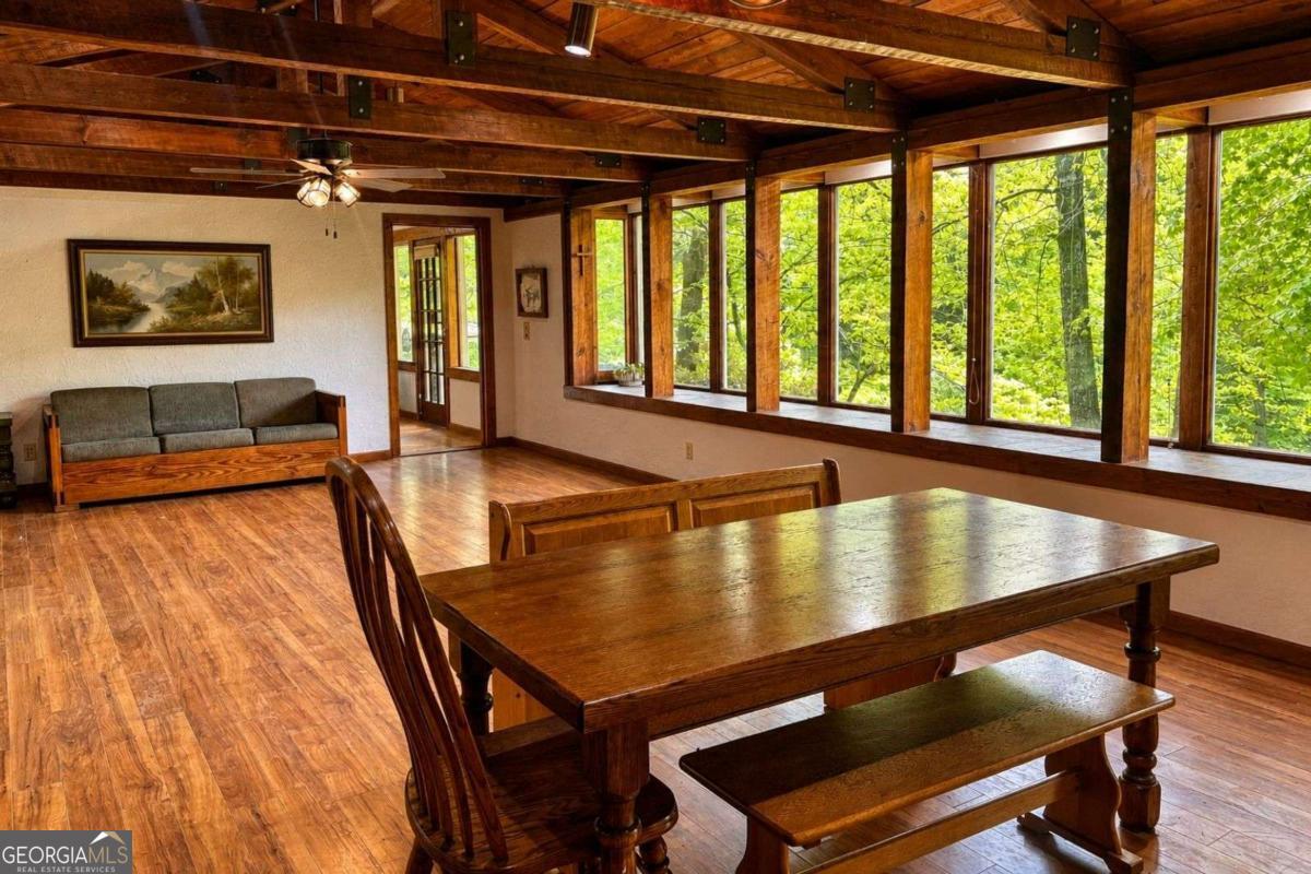 Ellijay, Georgia, 30540, United States, 3 Bedrooms Bedrooms, ,3 BathroomsBathrooms,Residential,Active,2045510