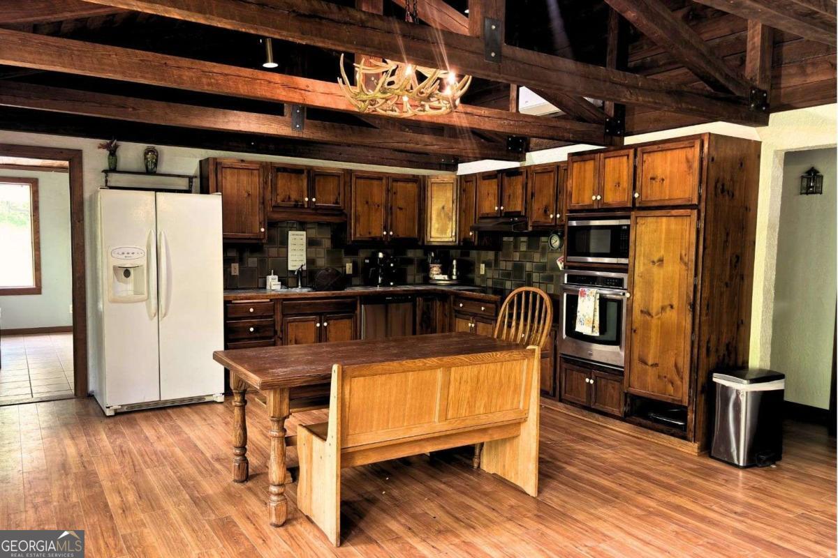 Ellijay, Georgia, 30540, United States, 3 Bedrooms Bedrooms, ,3 BathroomsBathrooms,Residential,Active,2045510