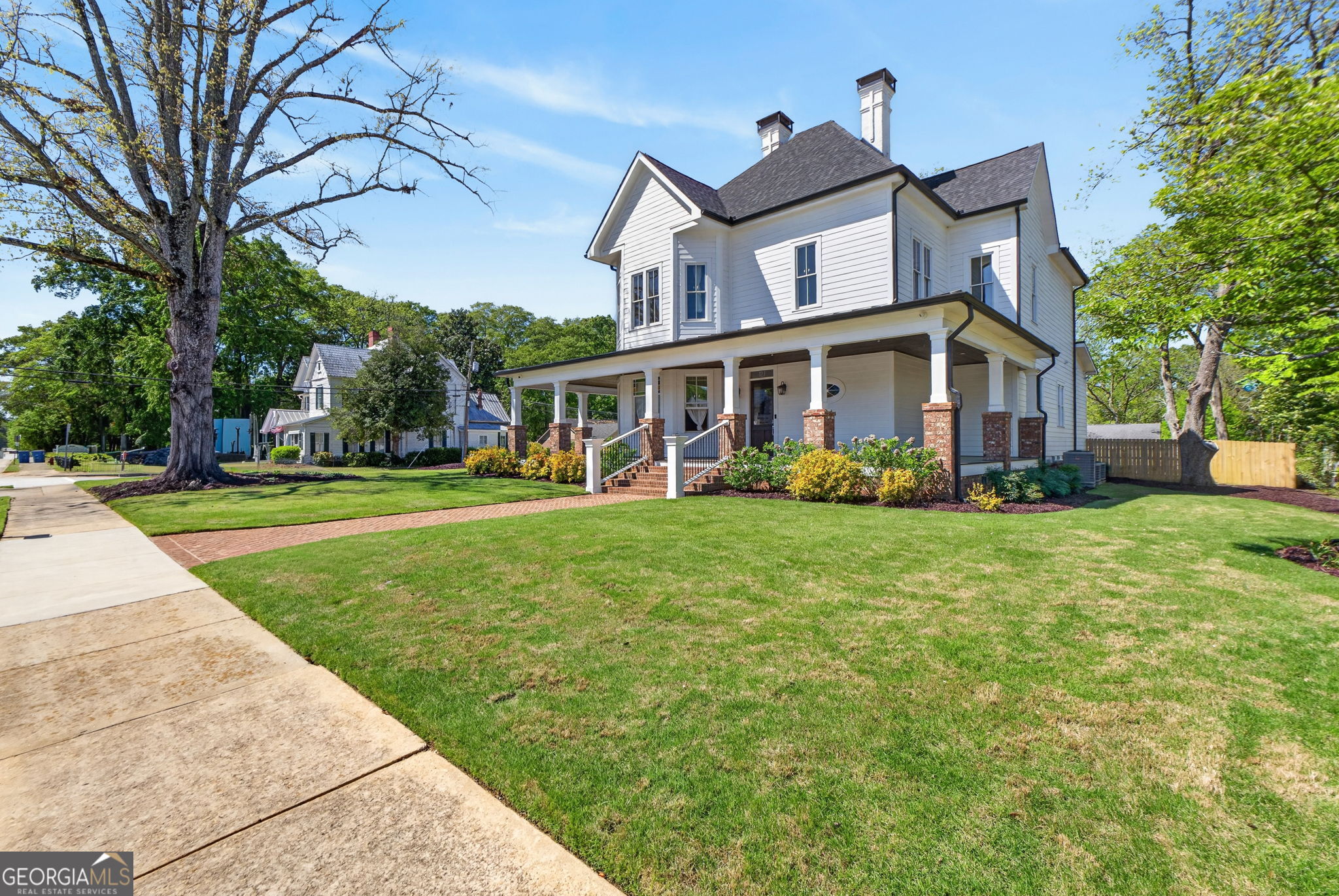 127 Griffin ST