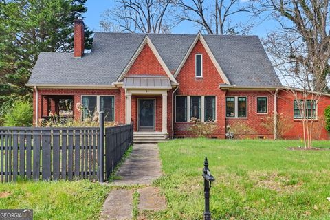 33 Maple ST Clayton GA 30525