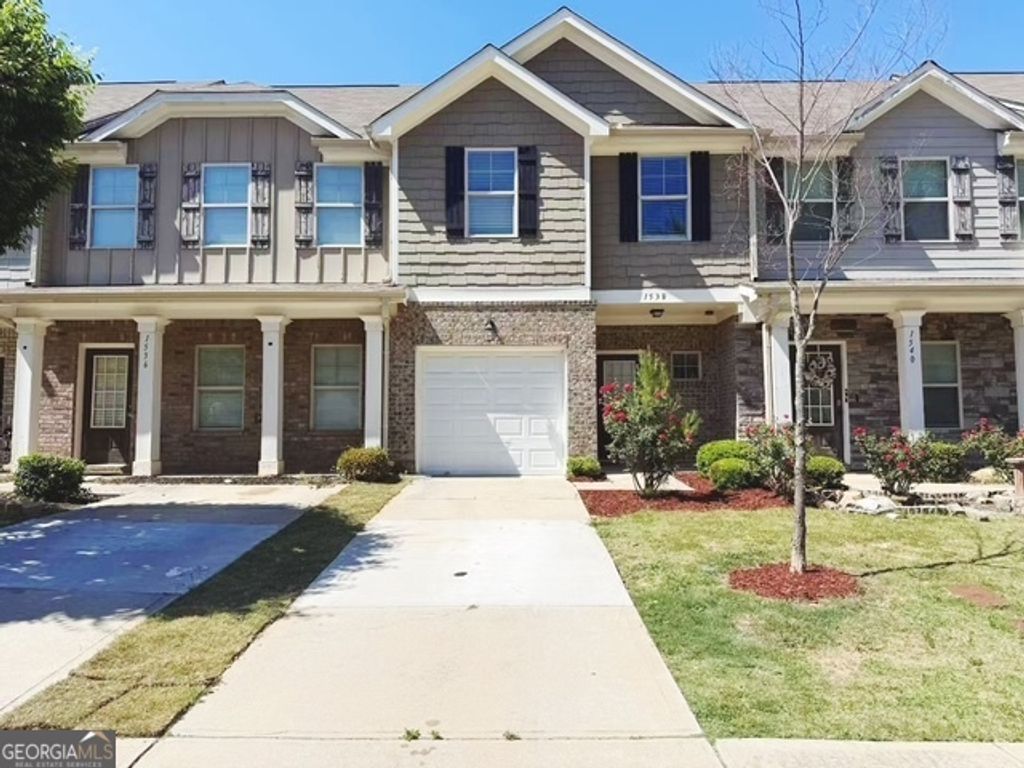 Photo of 1538 Iris Walk, Jonesboro, GA 30238 (MLS # 10769412)