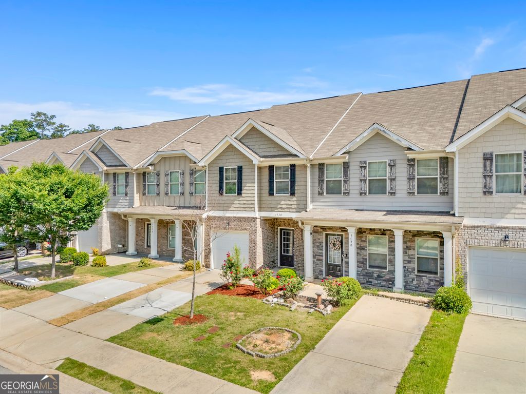 Photo of 1538 Iris Walk, Jonesboro, GA 30238 (MLS # 10769412)