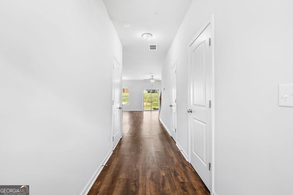 Photo of 1538 Iris Walk, Jonesboro, GA 30238 (MLS # 10769412)