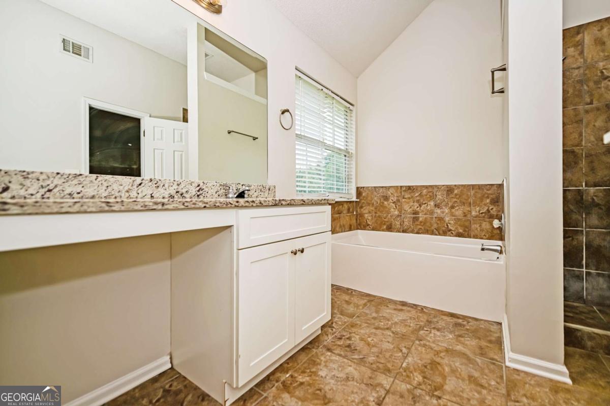 4438 Tuckahoe CT