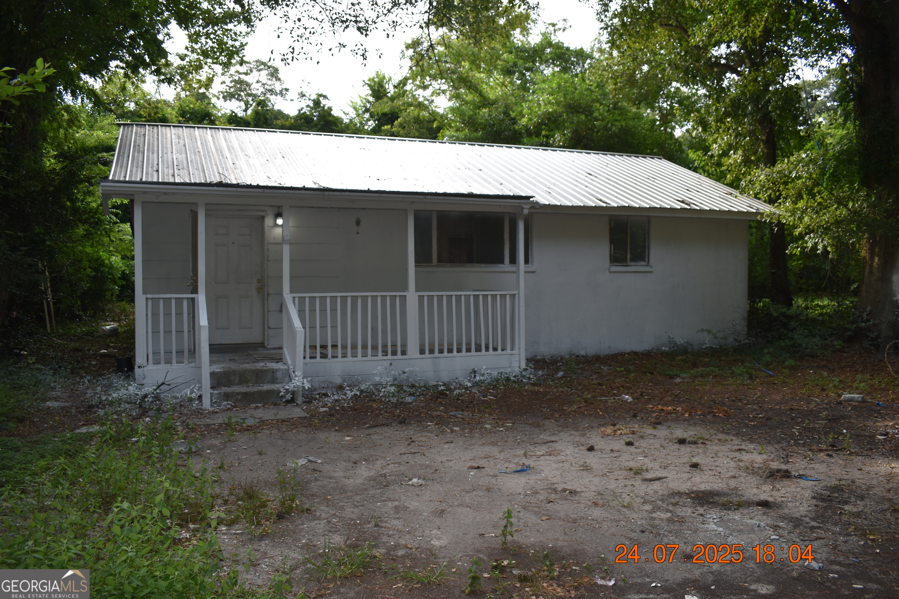 Attractive large ranch home in safe neighborhood. Completely remodeled with ceramic tile flooring throughout and a brand-new metal roof. With 5 bedrooms and 2 full bathrooms and a large living room and eat in kitchen or dining area (open floor plan) with new electricity throughout (2024 code) you shouldn't have any problems here! Call WIKIPEDIAN, "COUSIN VINNY" AGNELLO for your opportunity! I'm firm but I'm fair! ABSOLUTELY "NO" SECTION 8 TENANTS ACCEPTED!