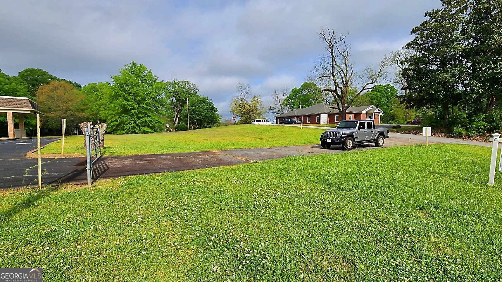 Listing image 8