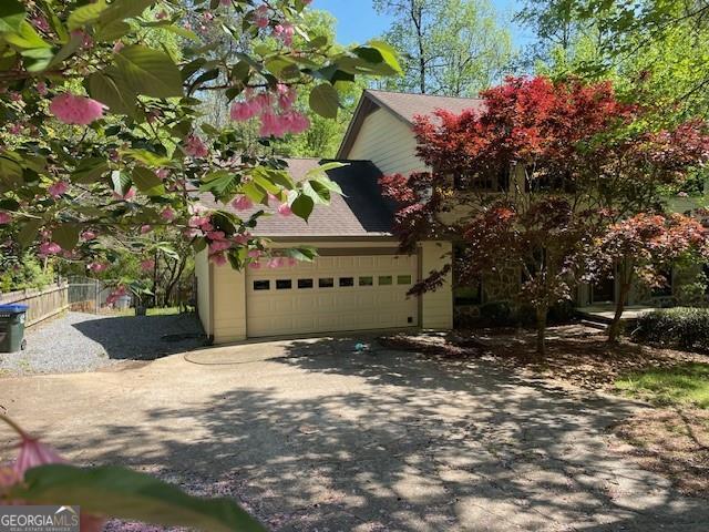 10565 Shallowford RD