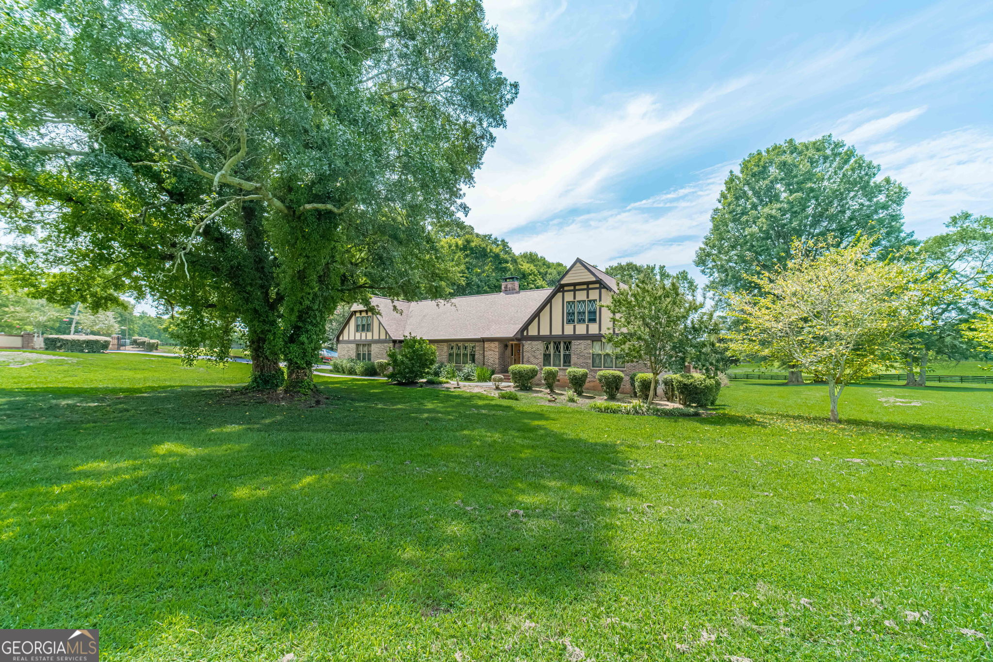 186 Kingston RD