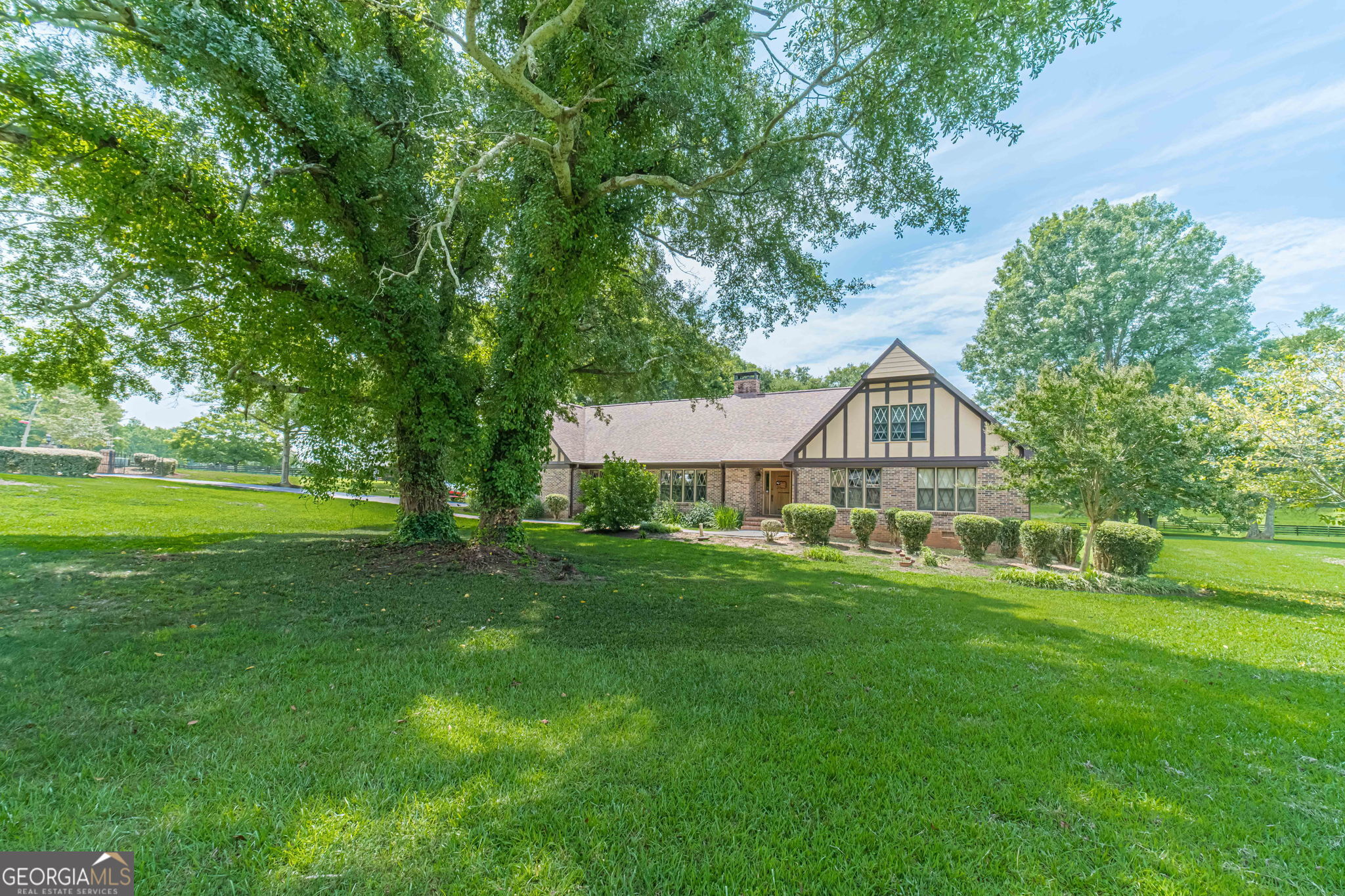 186 Kingston RD