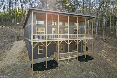 324 Golden Eagle Drive