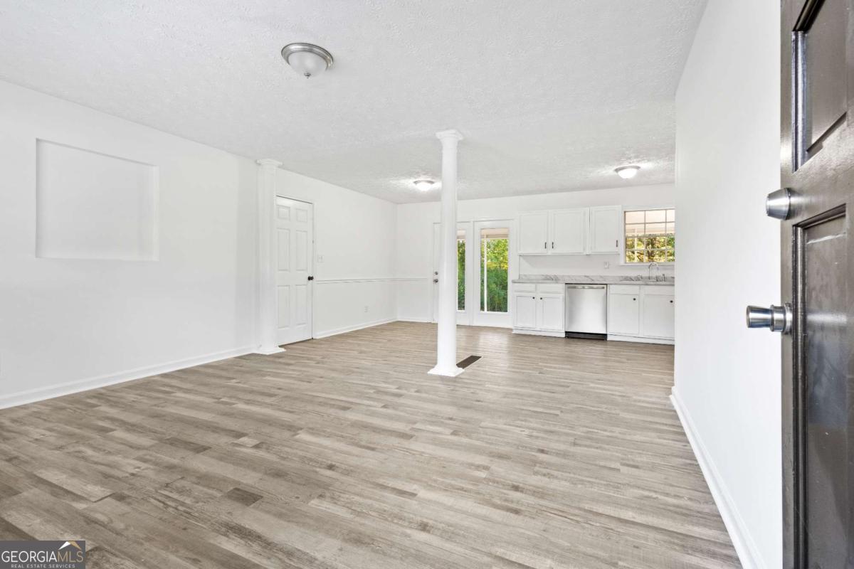 4781 Brownsville RD