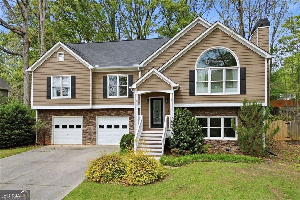 102 Cypress DR