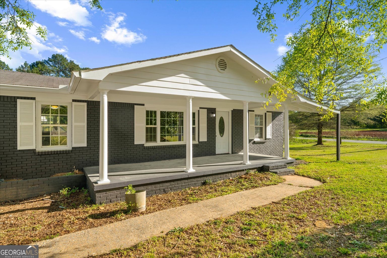 832 Snow Springs RD NW