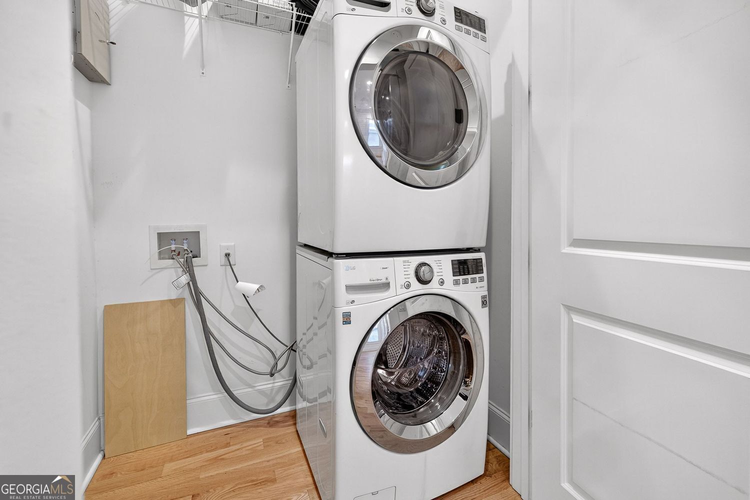 Atlanta, Georgia 30312, United States, 3 Bedrooms Bedrooms, ,2 BathroomsBathrooms,Residential,Active,204877