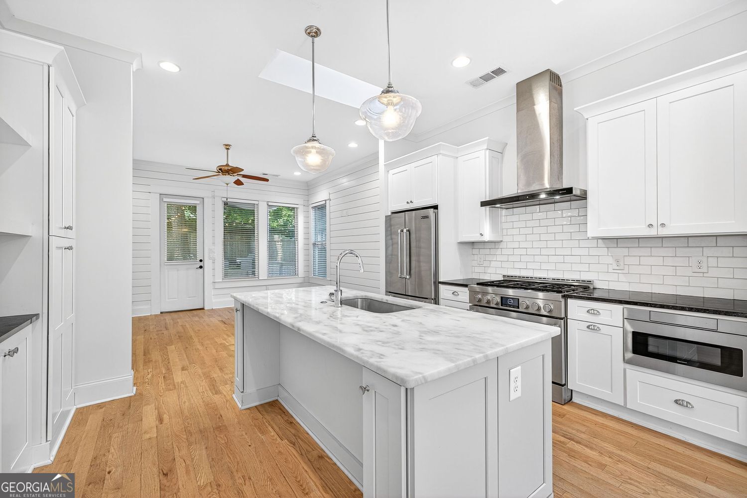 Atlanta, Georgia 30312, United States, 3 Bedrooms Bedrooms, ,2 BathroomsBathrooms,Residential,Active,204877