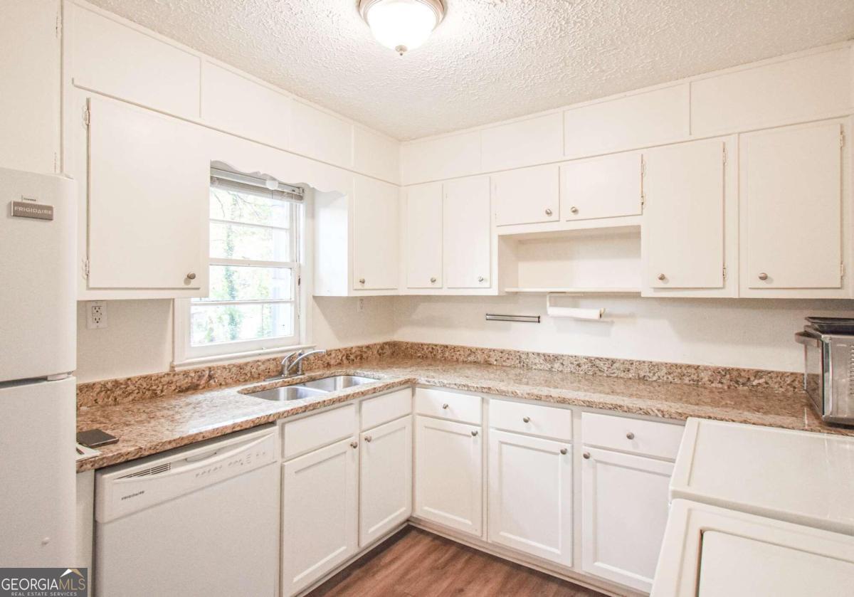 Cobb Heights - Residential