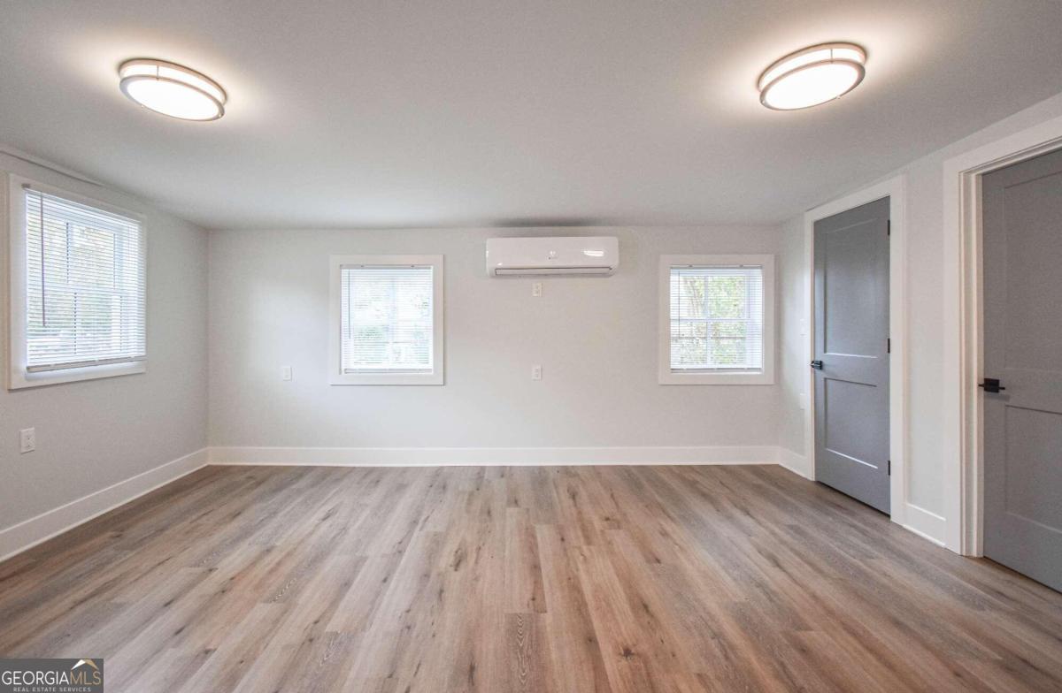 Cobb Heights - Residential