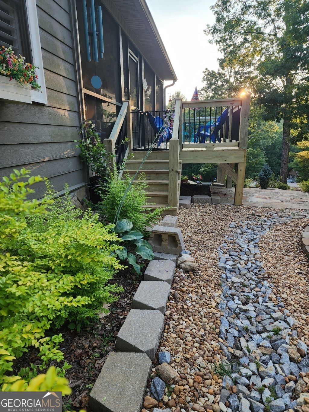 listing image 40