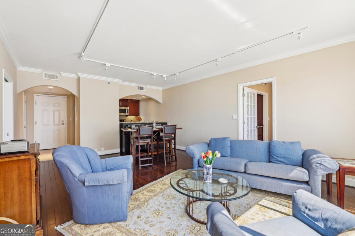 3481 Lakeside DR NE 2203