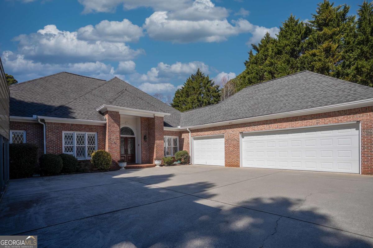 520 Camp Perrin RD