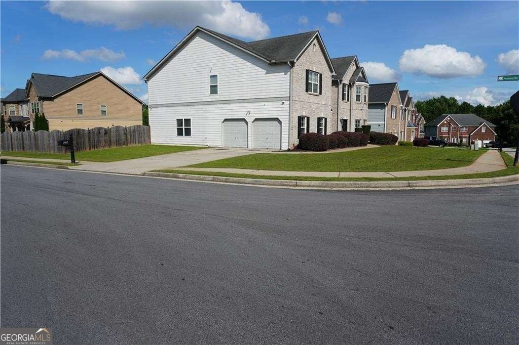 7985 Sandpoint PL
