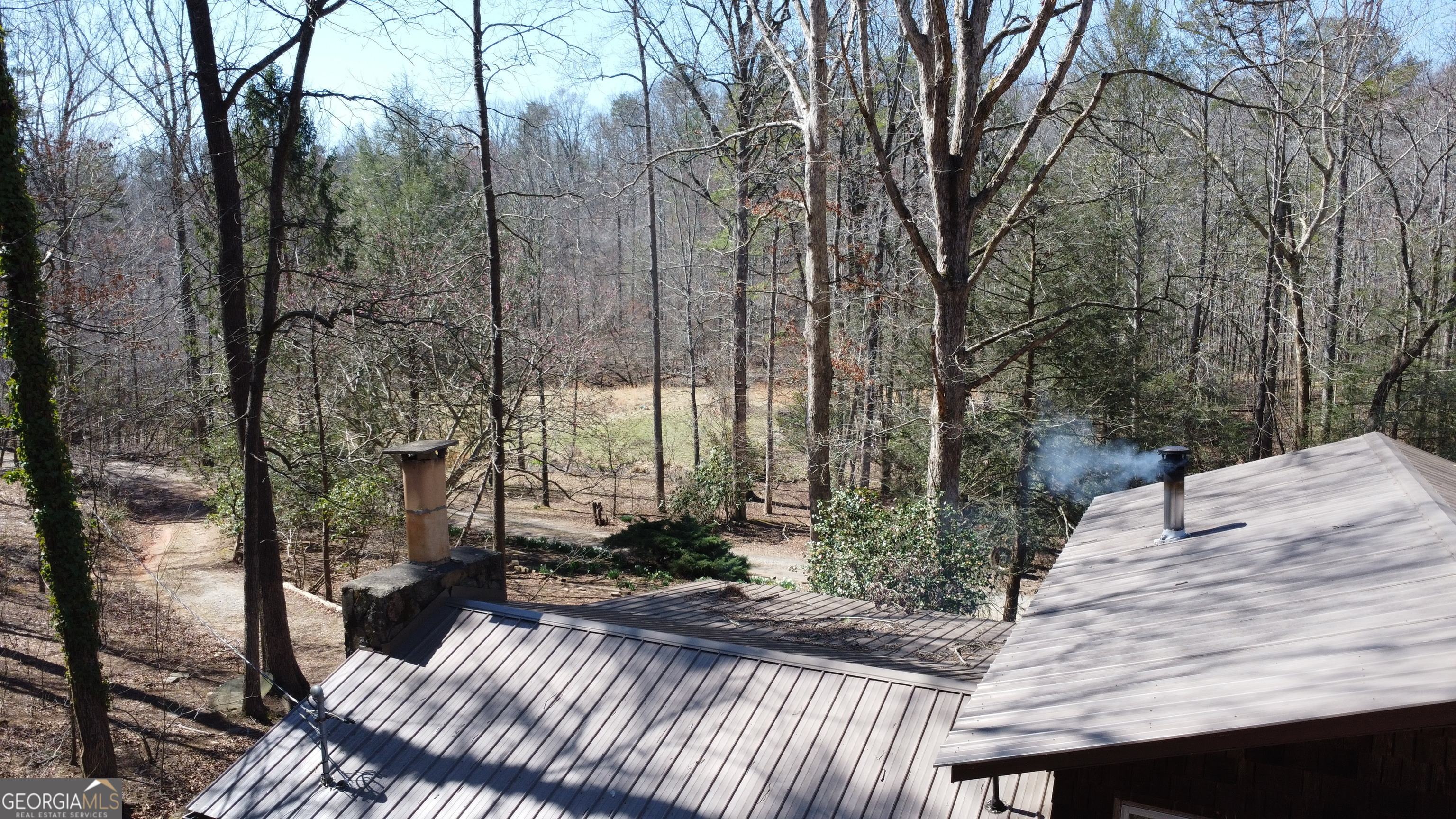 846 Funny Farm RD