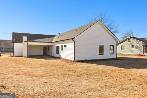 A home in Newnan