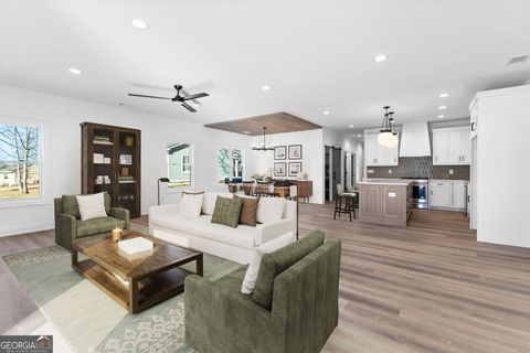 A home in Newnan