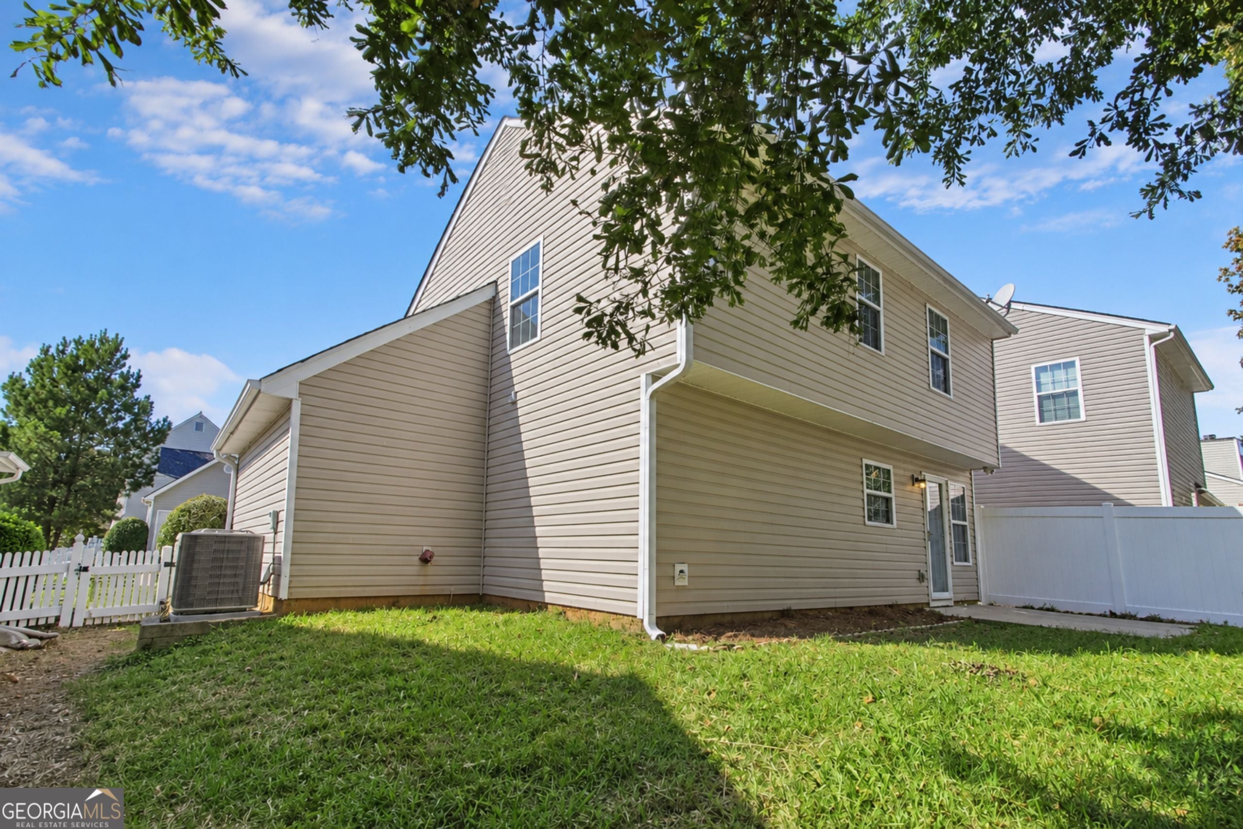 273 Rosemont CT