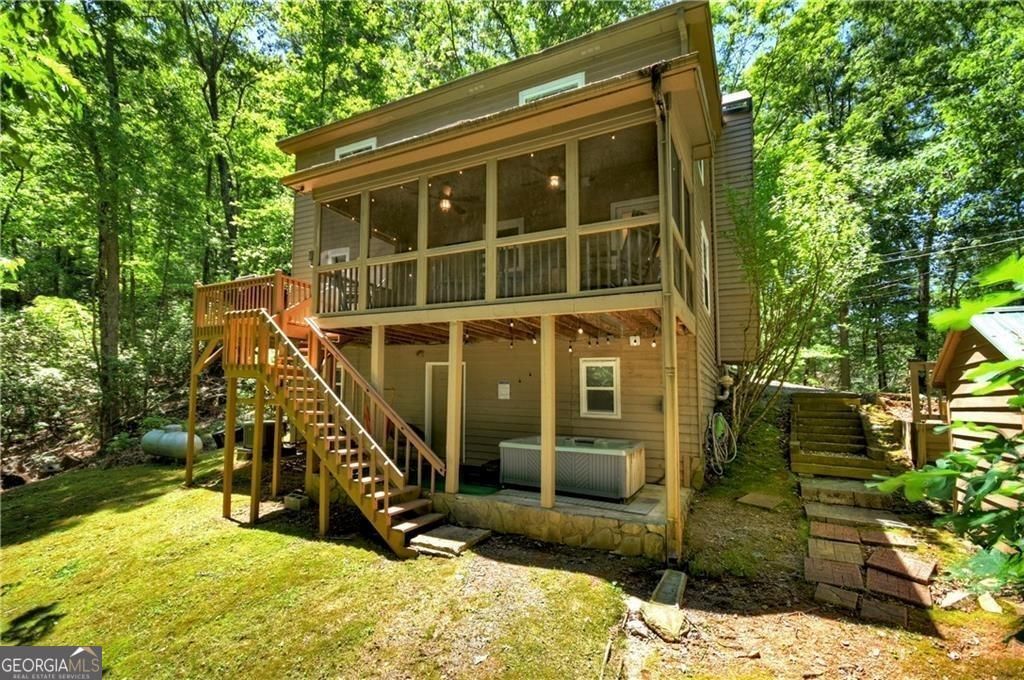 Photo of 276 Pine Ridge Road, Ellijay, GA 30536 (MLS # 10754057)