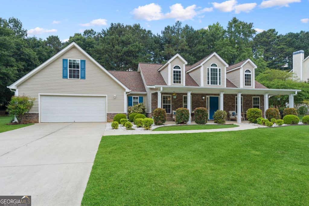 Photo of 517 Annslee Lane, Loganville, GA 30052 (MLS # 10785418)