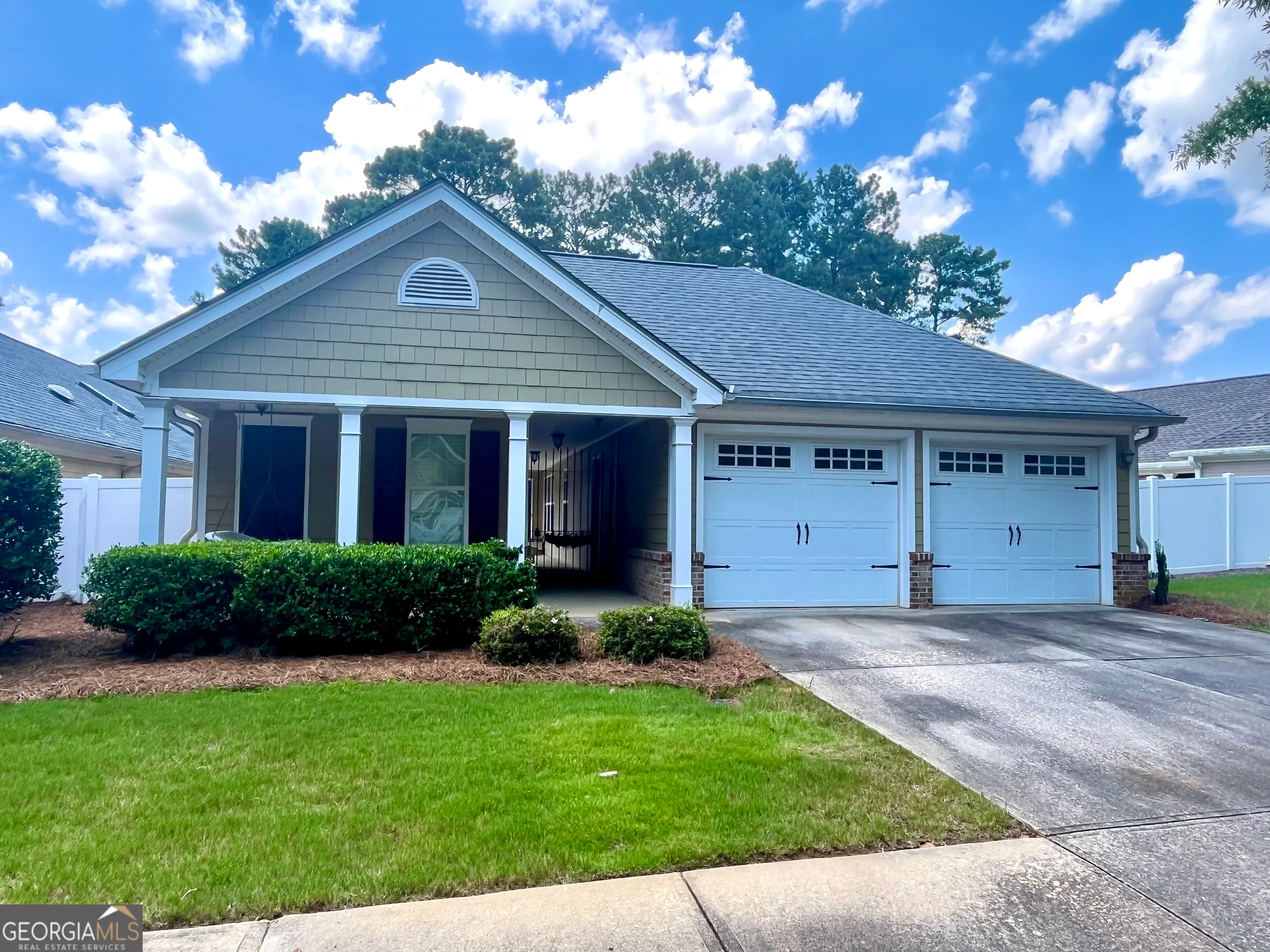 120 Cottage Club Drive