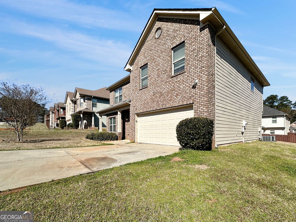 Photo of 794 Sugarloaf Way, Hampton, GA 30228 (MLS # 10699783)