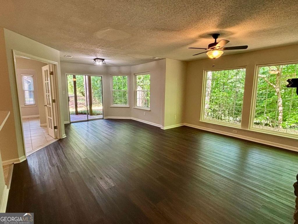 Photo of 320 Hawkstone Way, Johns Creek, GA 30022 (MLS # 10740897)