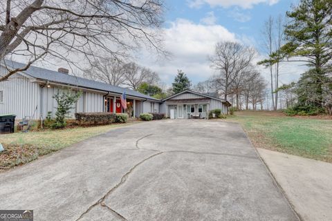 A home in Thomaston