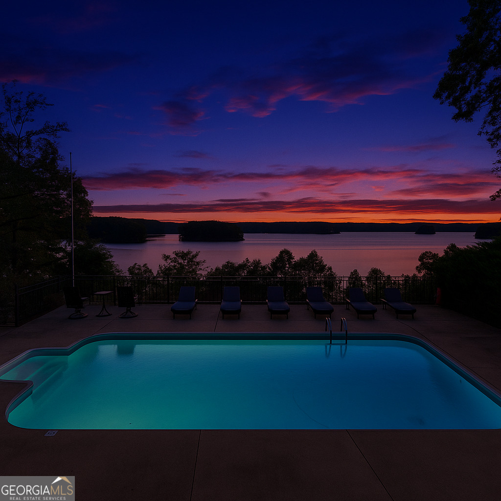725 Mountain View CIR