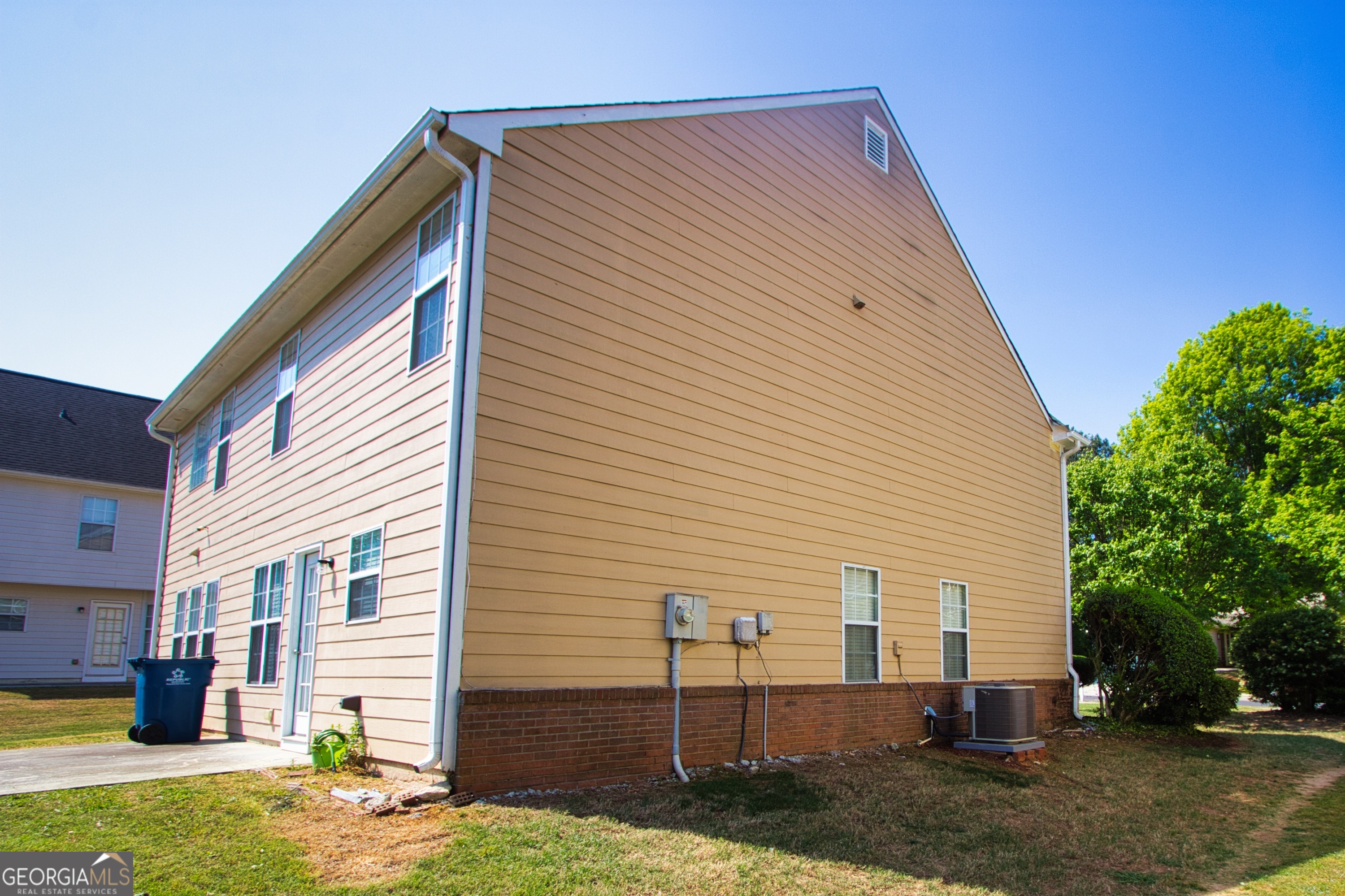 3292 Shady Valley CT