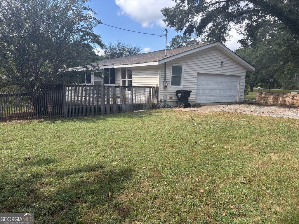 Photo of 2307 HIGHWAY 16 EAST, Newnan, GA 30263 (MLS # 10852790)