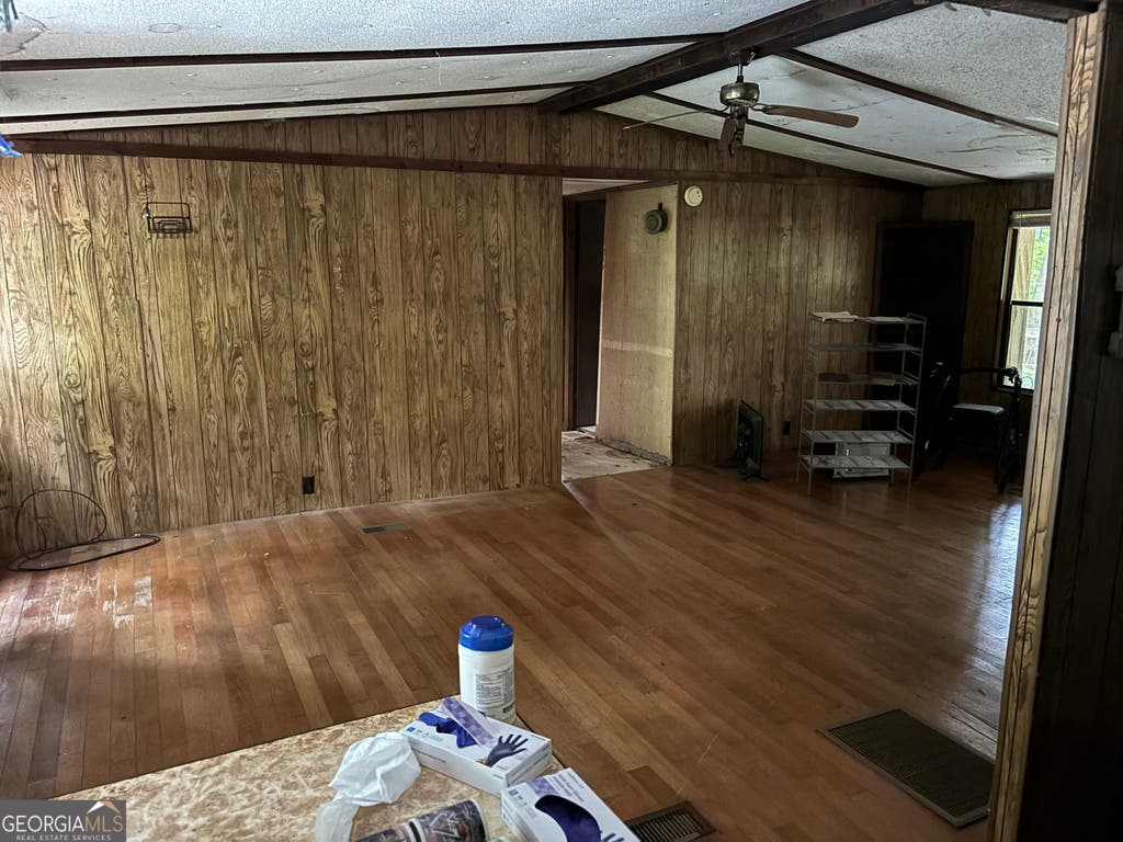 Photo of 552 Kelly Dr, Canton, GA 30115 (MLS # 10807227)