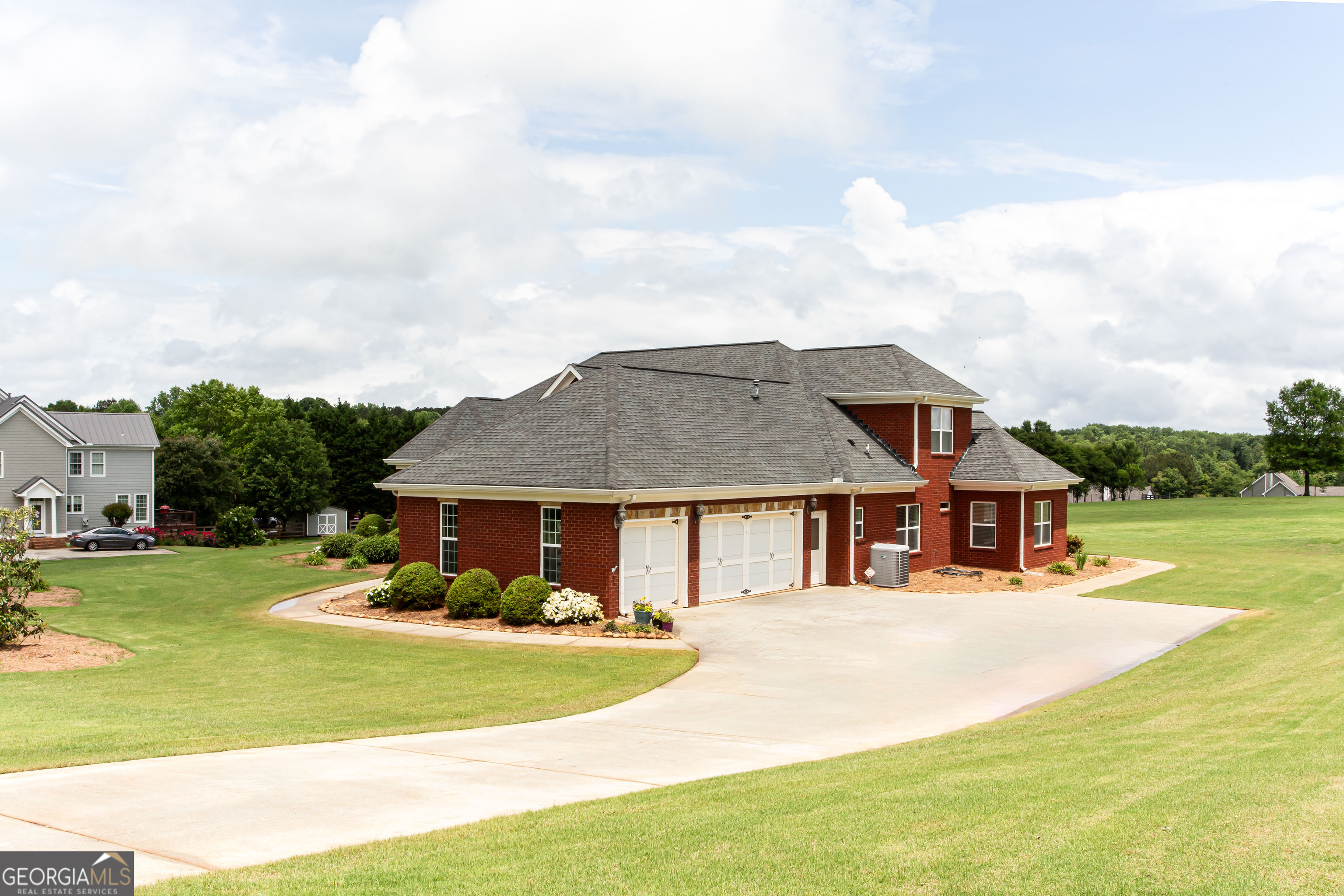 1365 Ivy Plantation