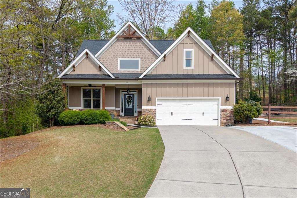 Photo of 19 Pinoak Trail SE, Cartersville, GA 30121 (MLS # 10727622)