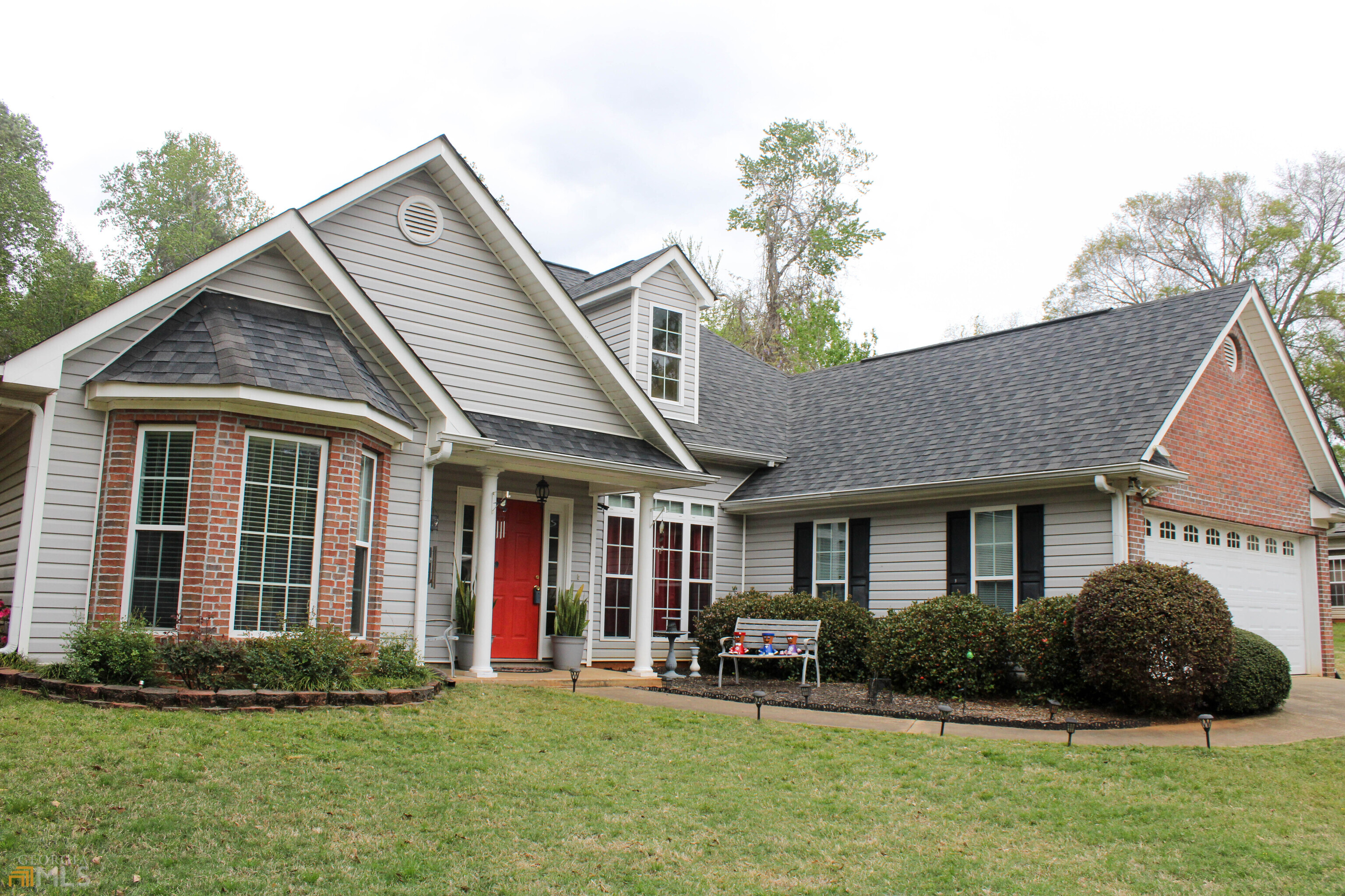 Eleanor's Pond - Residential