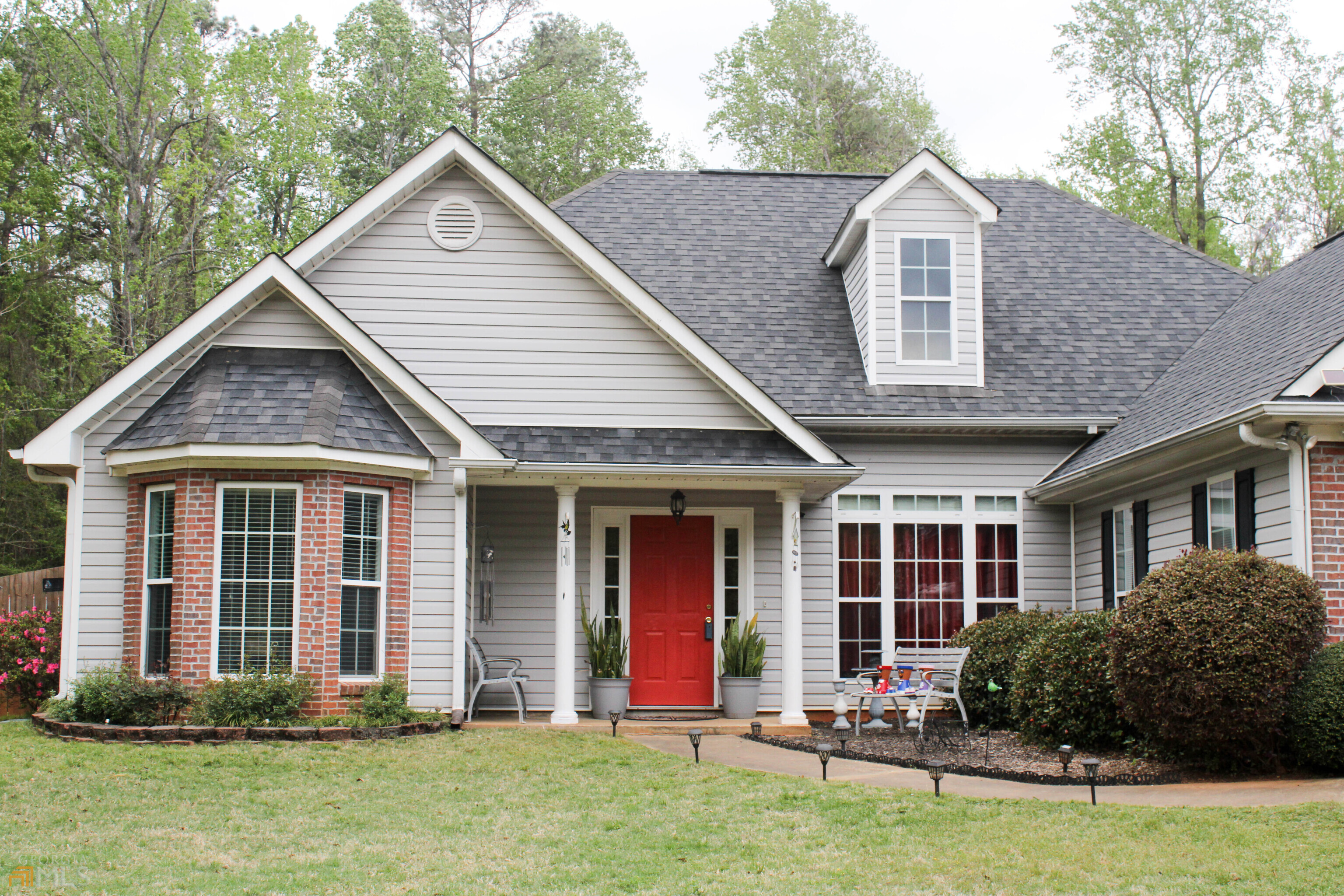 Eleanor's Pond - Residential