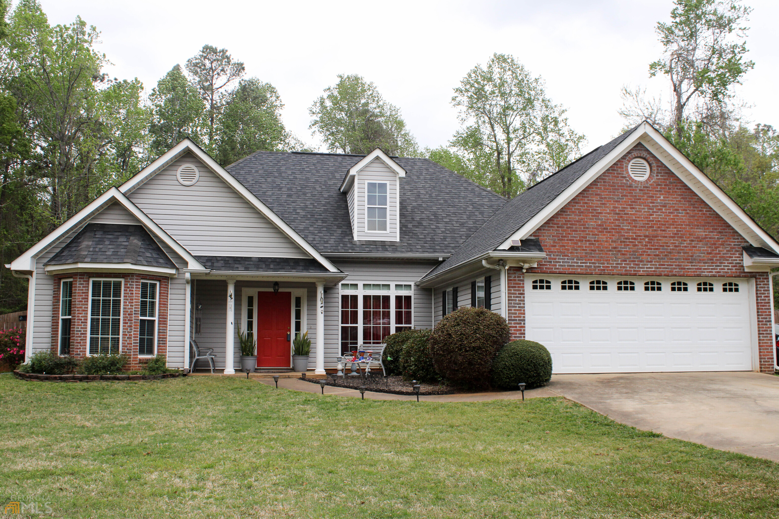 Eleanor's Pond - Residential