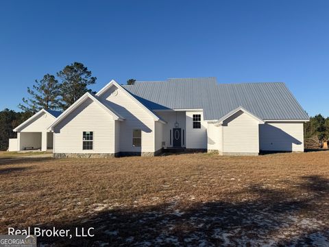 A home in Baxley