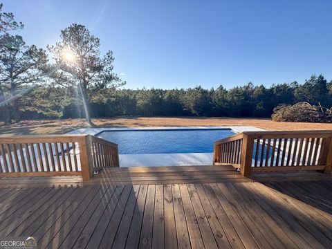 A home in Baxley