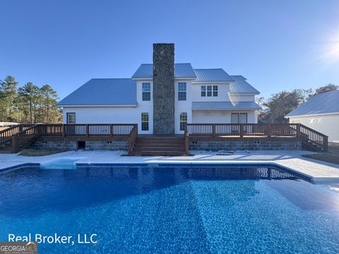 A home in Baxley