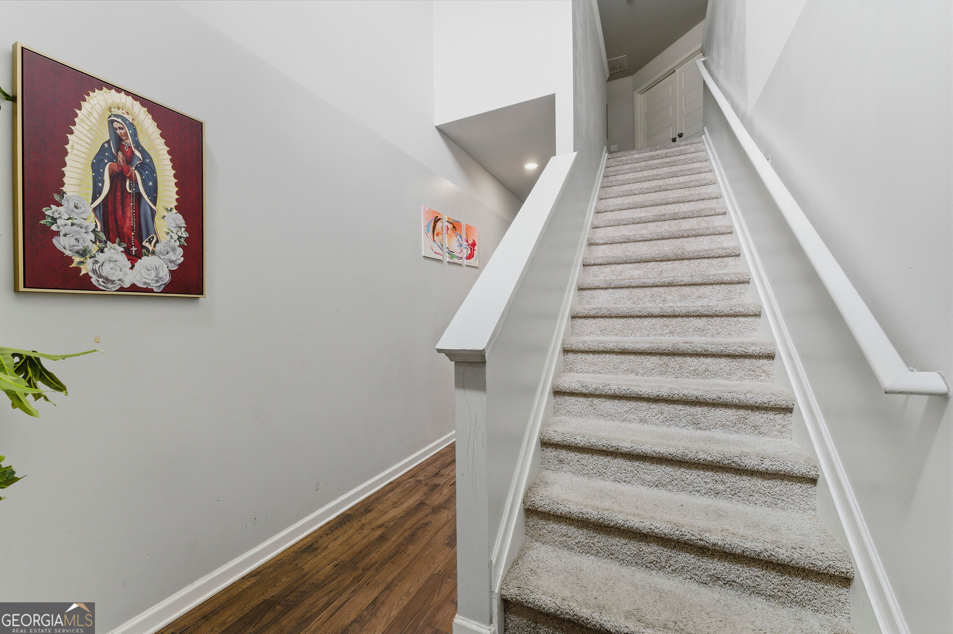 505 Emporia LOOP