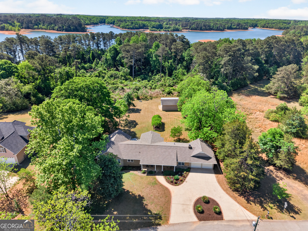 942 Powderbag Creek RD